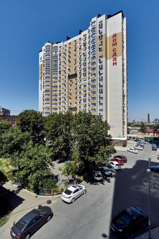 كراسنودار Aparthotel On Filatova Standart المظهر الخارجي الصورة